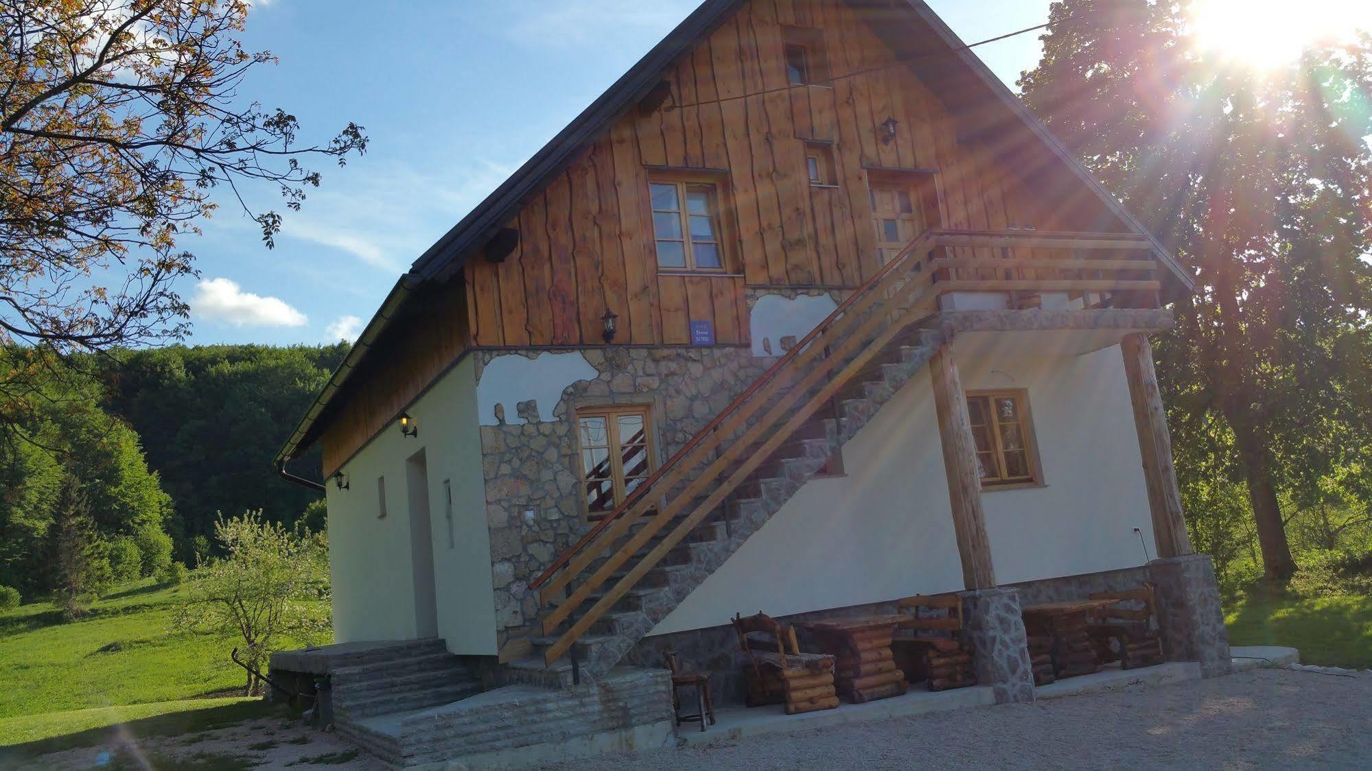 Guest House Plitvice Waterfall Plitvicka Jezera Luaran gambar