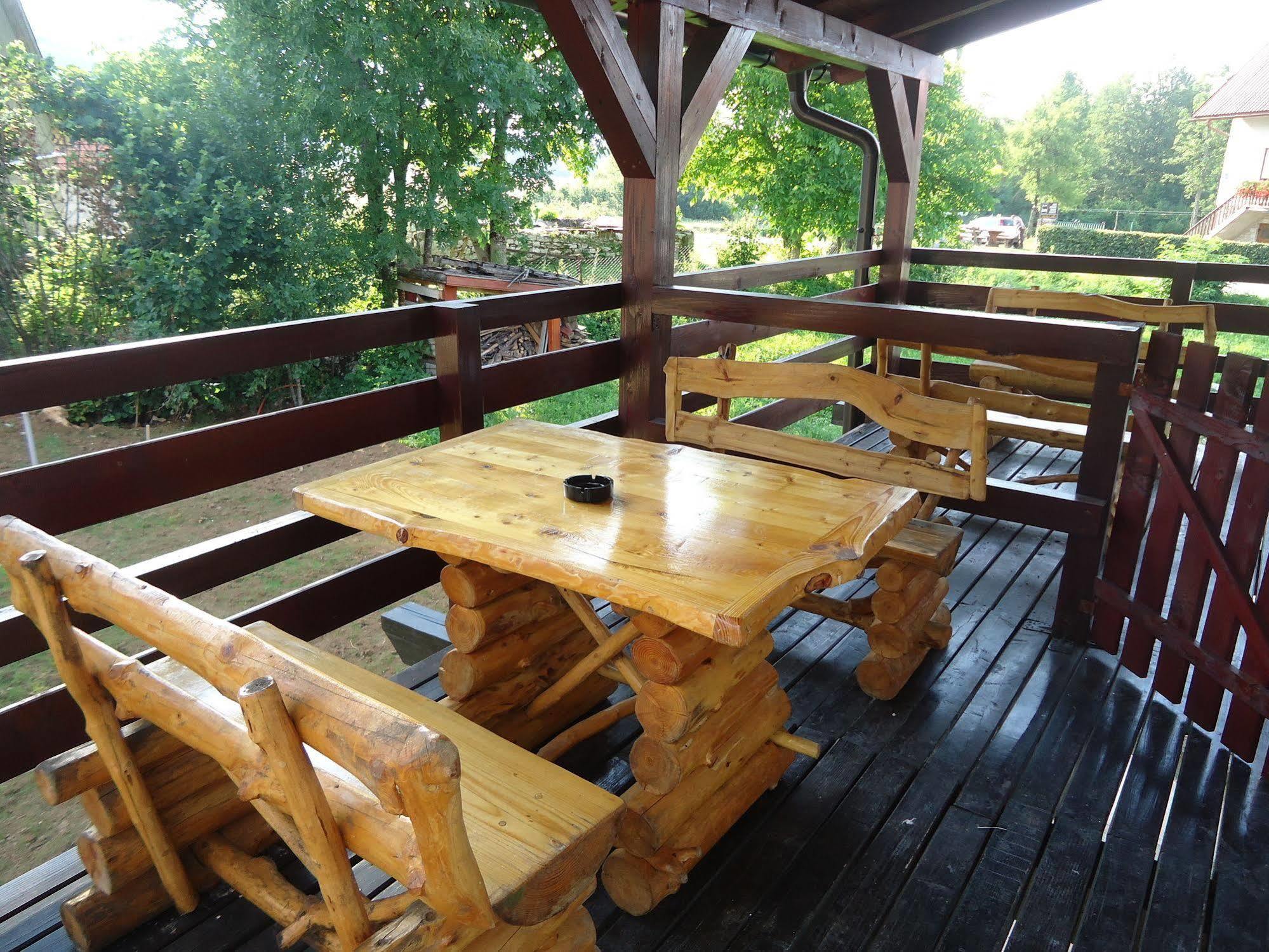 Guest House Plitvice Waterfall Plitvicka Jezera Luaran gambar
