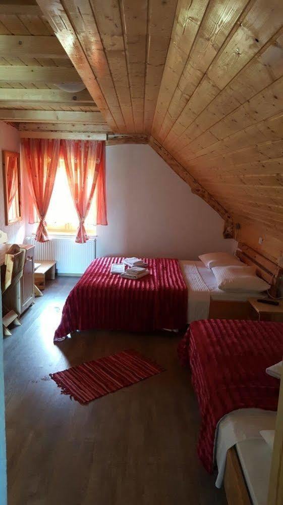 Guest House Plitvice Waterfall Plitvicka Jezera Luaran gambar